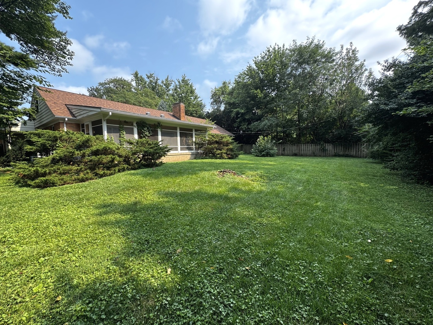 1709 S Vine Street Property Photo 5