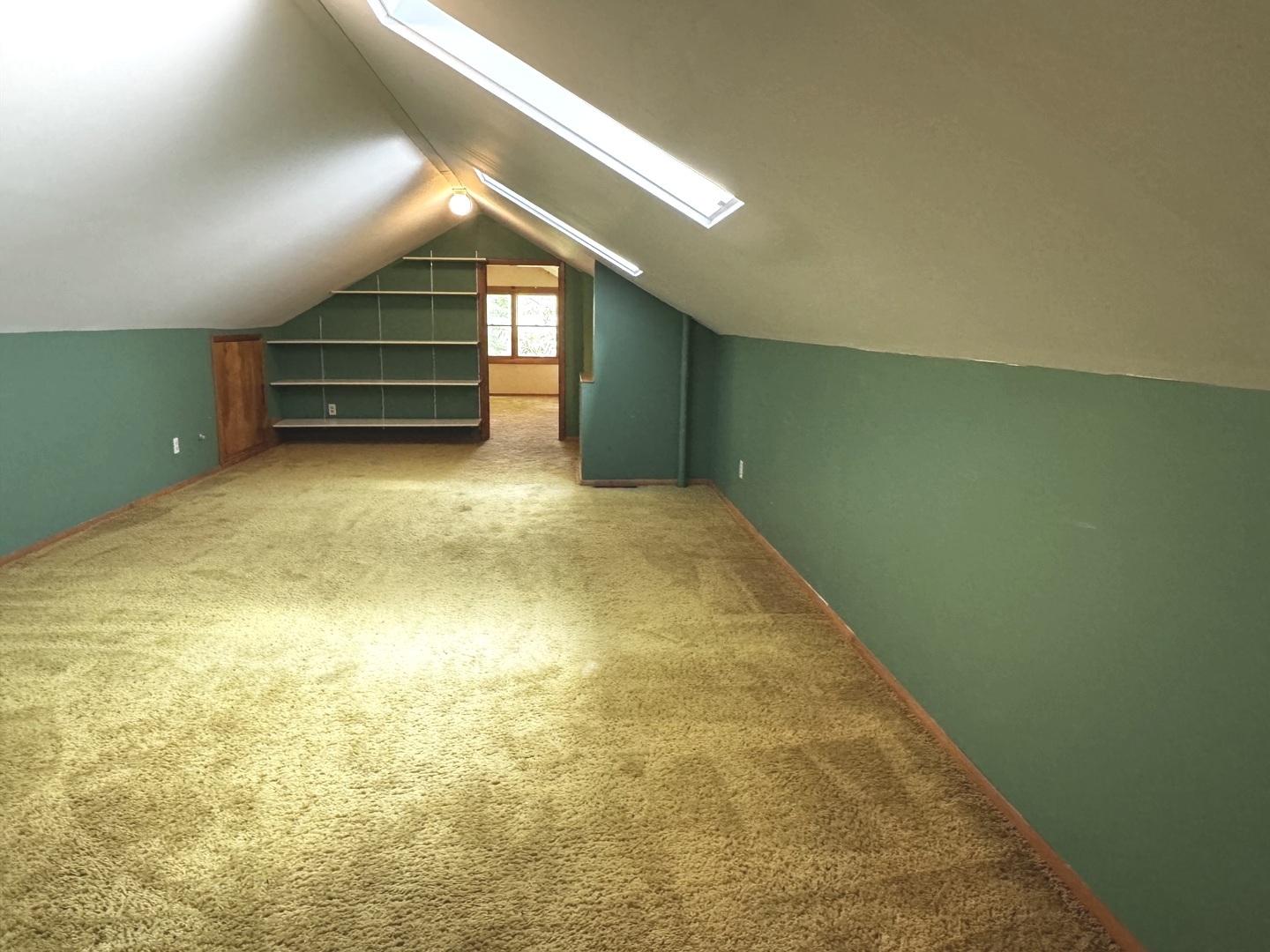 1709 S Vine Street Property Photo 22