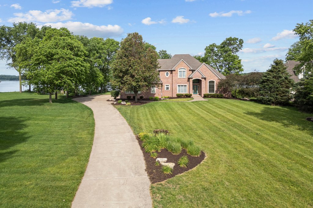 16808 River Road Property Photo 7
