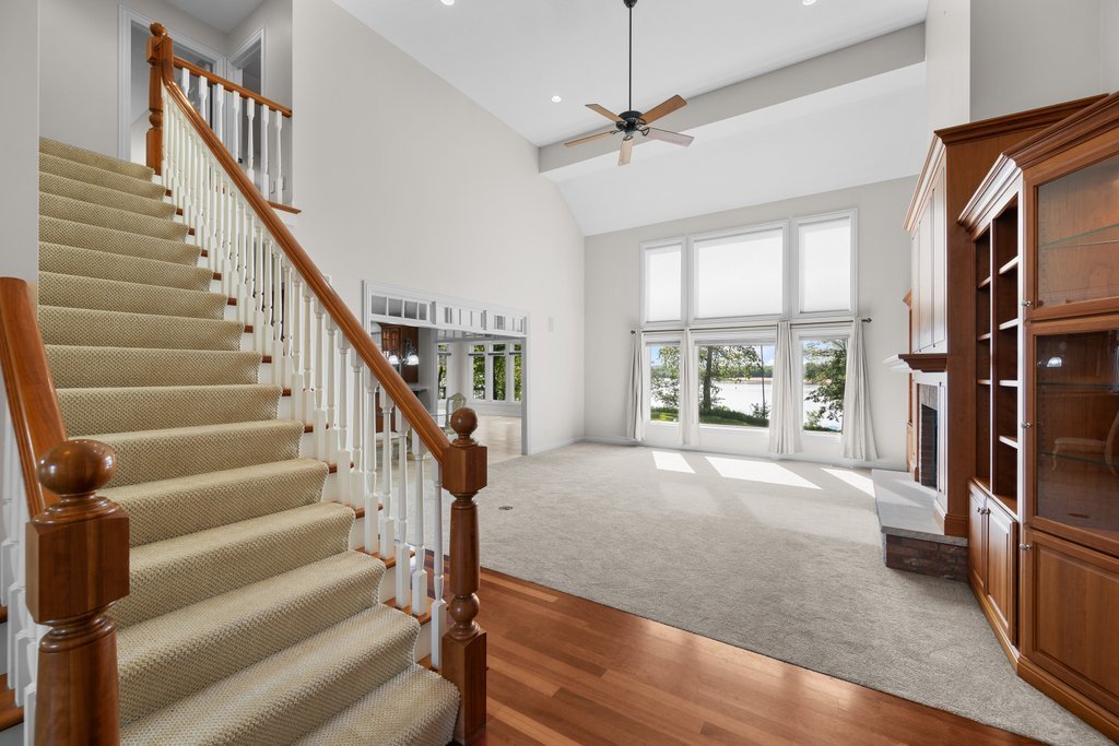 16808 River Road Property Photo 12