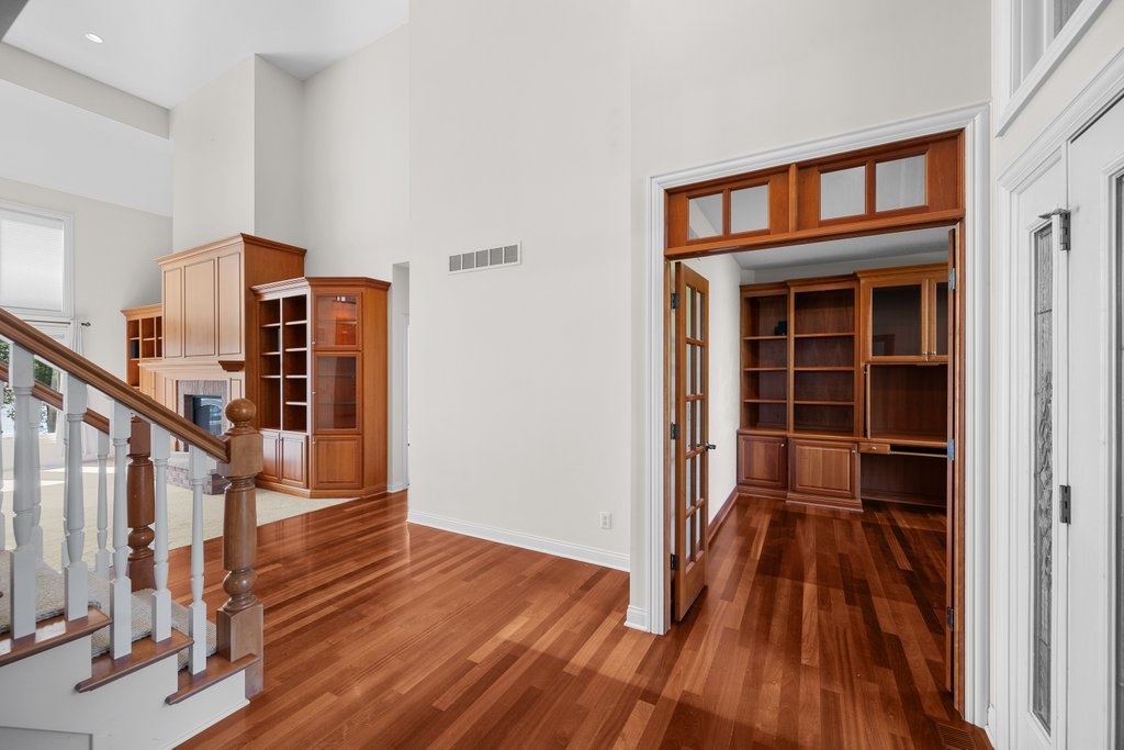 16808 River Road Property Photo 18