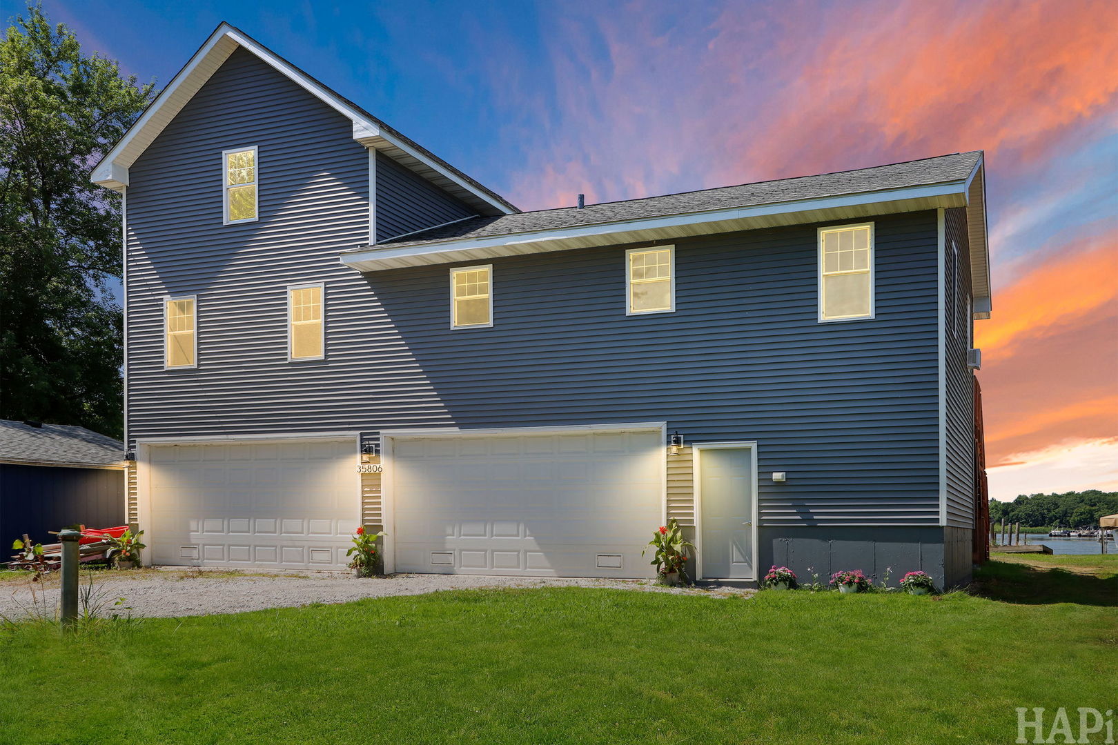 35806 N Marine Drive Property Photo 28
