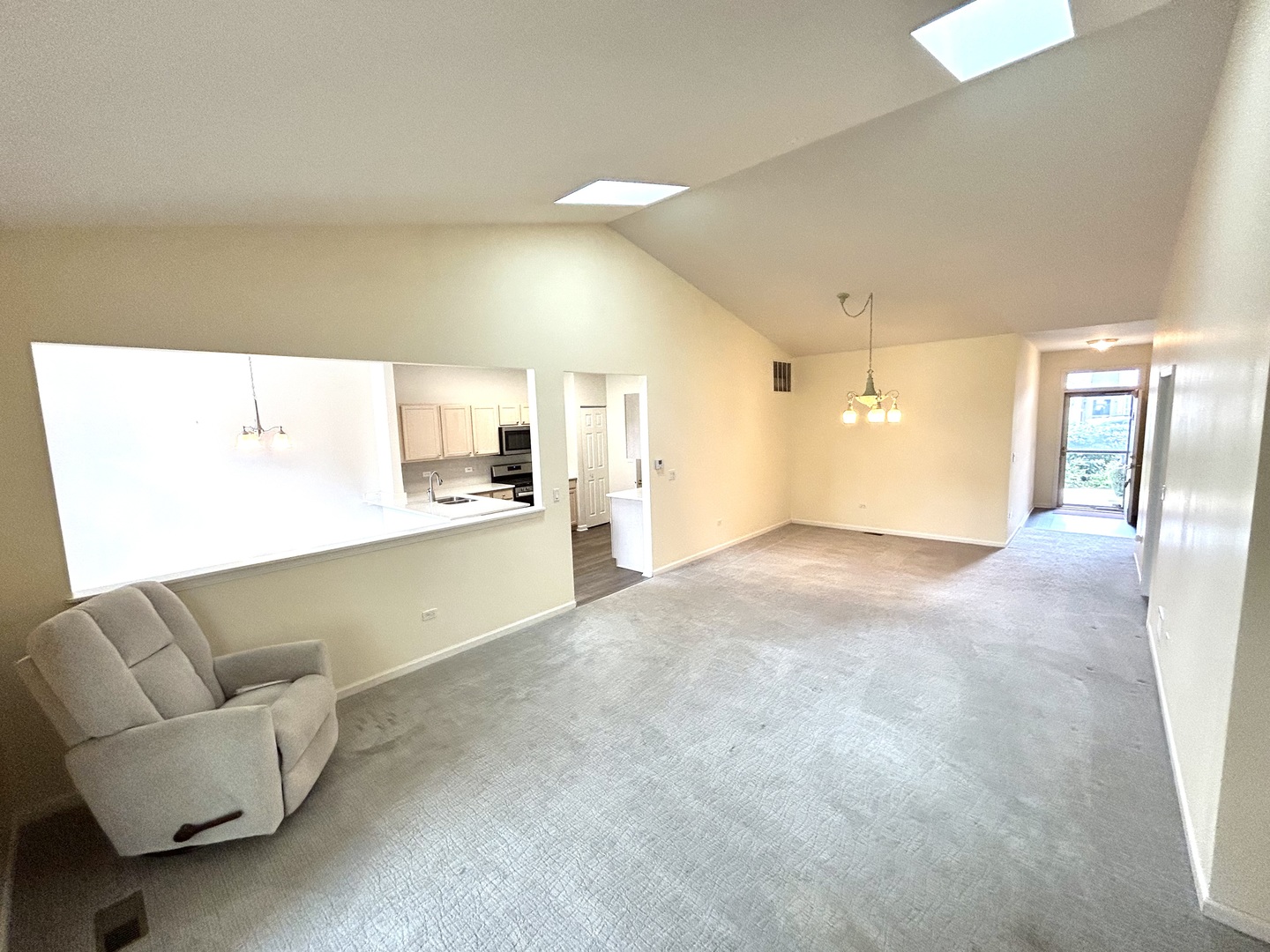 21562 Victory Lake Way Property Photo 4