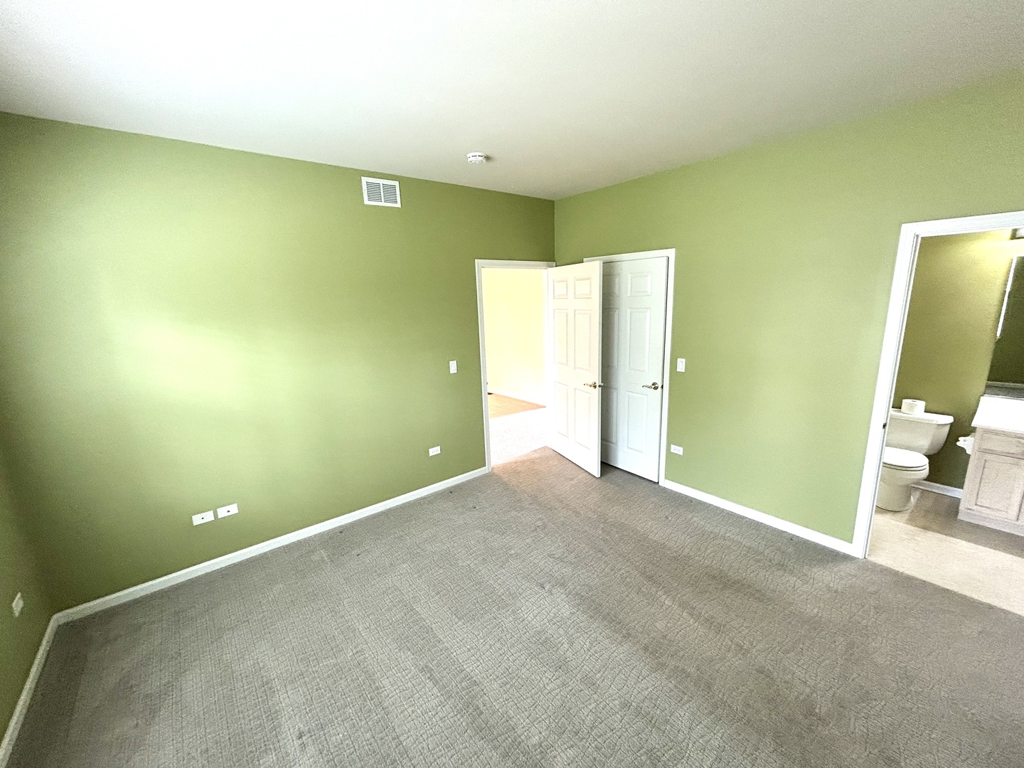 21562 Victory Lake Way Property Photo 9