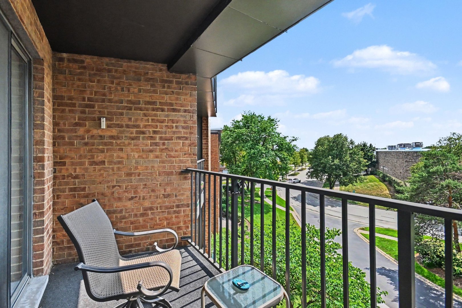 950 E Wilmette Road 408 Property Photo 4