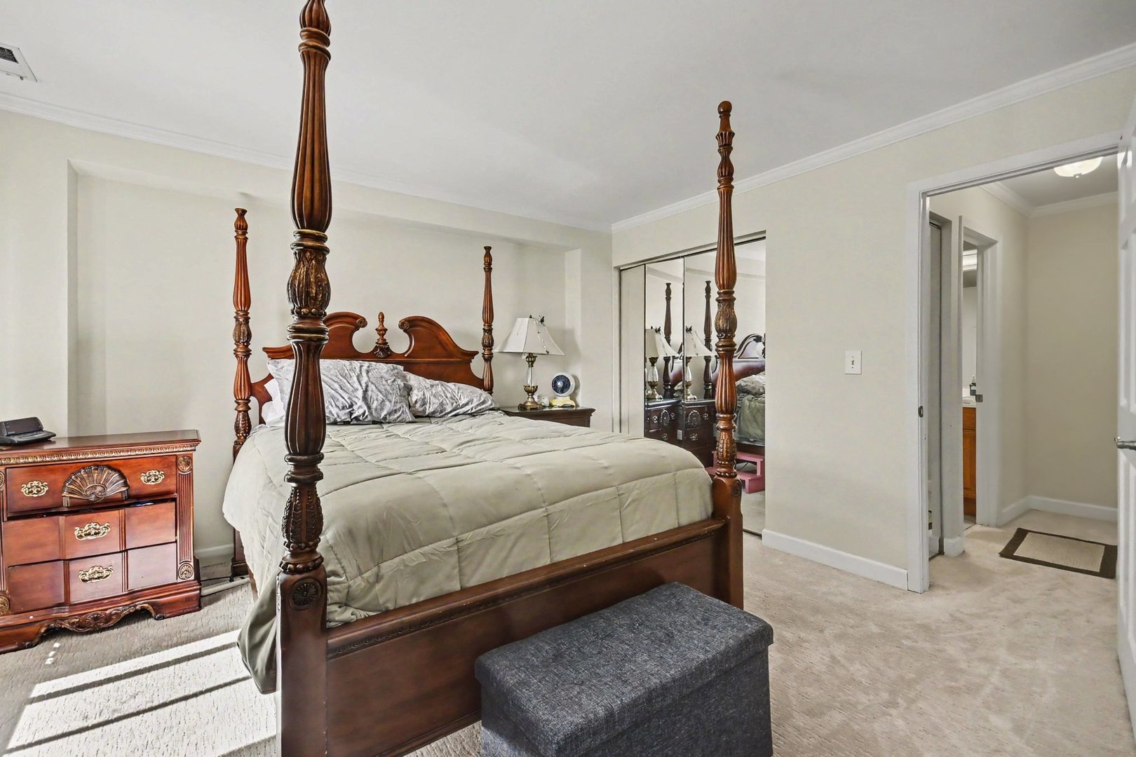 950 E Wilmette Road 408 Property Photo 10