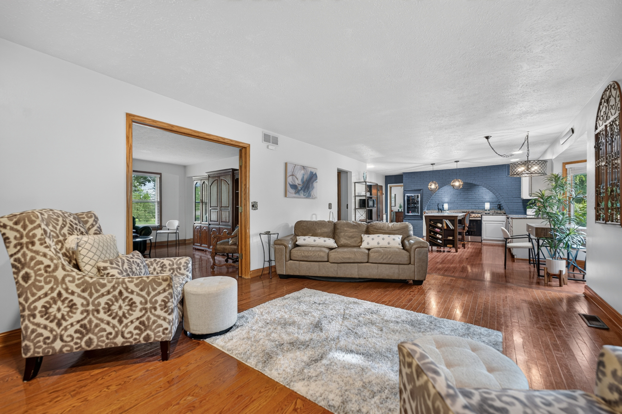 11520 Tyson Drive Property Photo 13