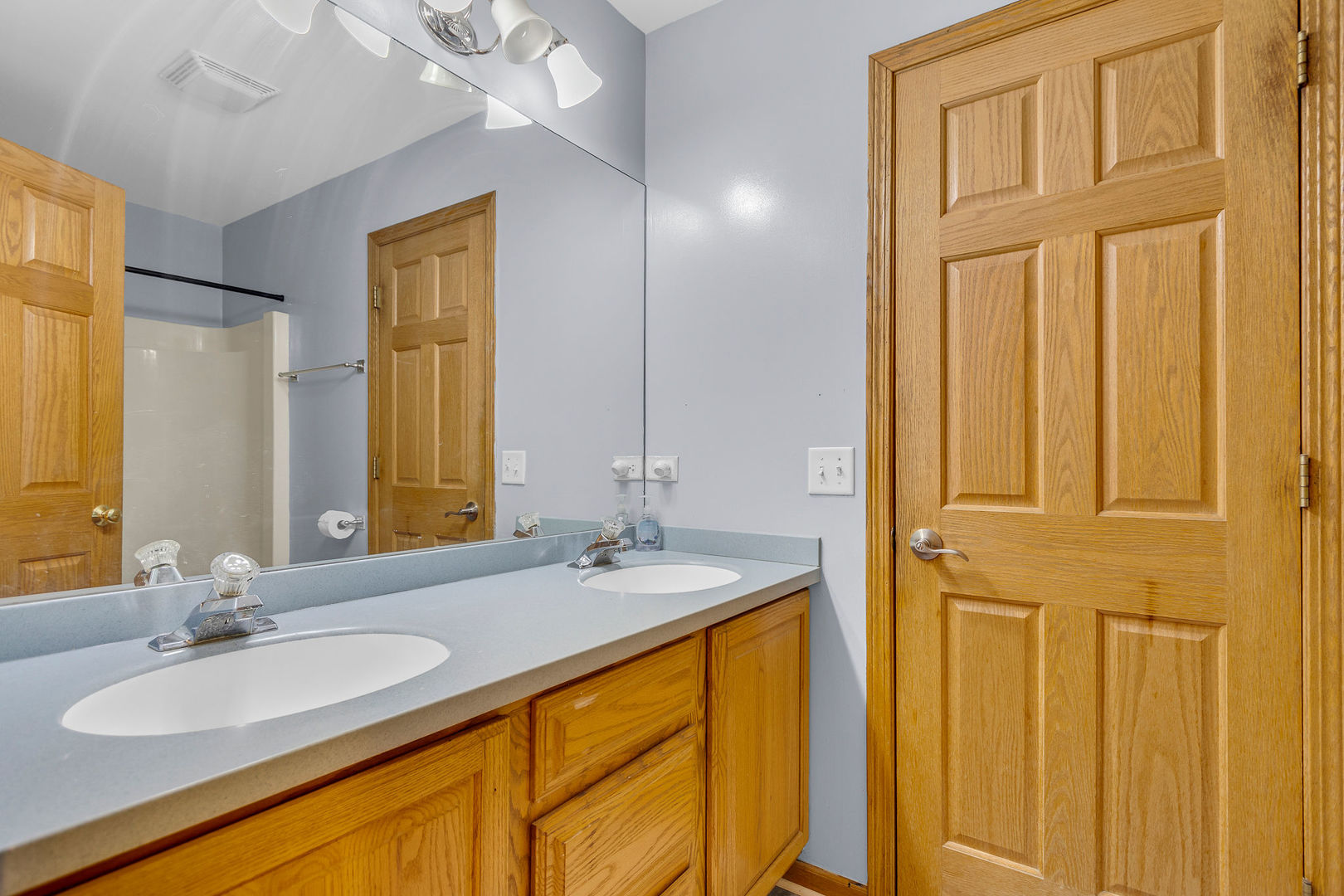 2 Echowood Drive Property Photo 24