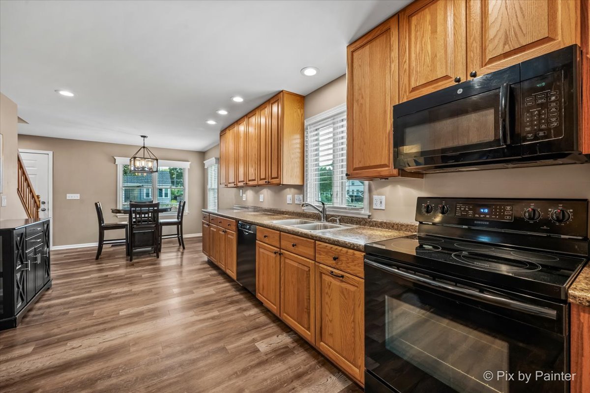 12715147 Property Photo 3