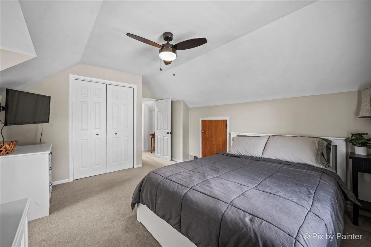 12715147 Property Photo 10