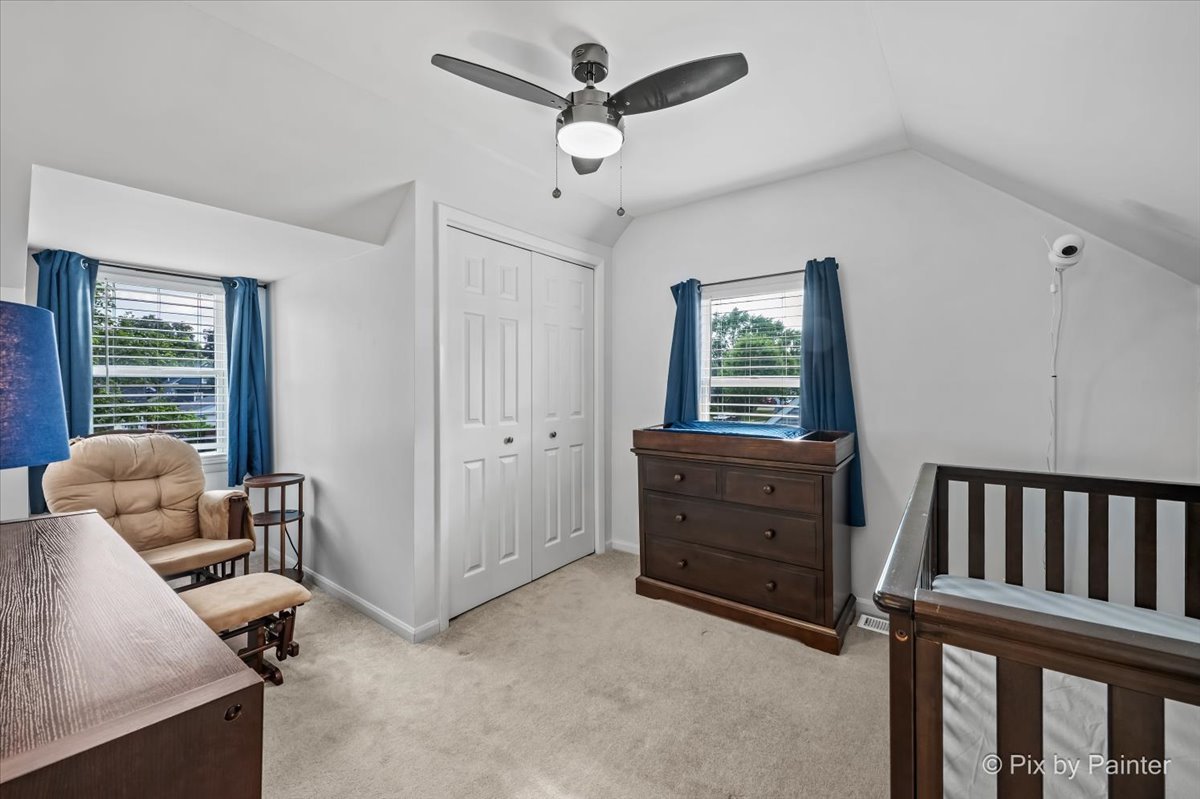 12715147 Property Photo 11
