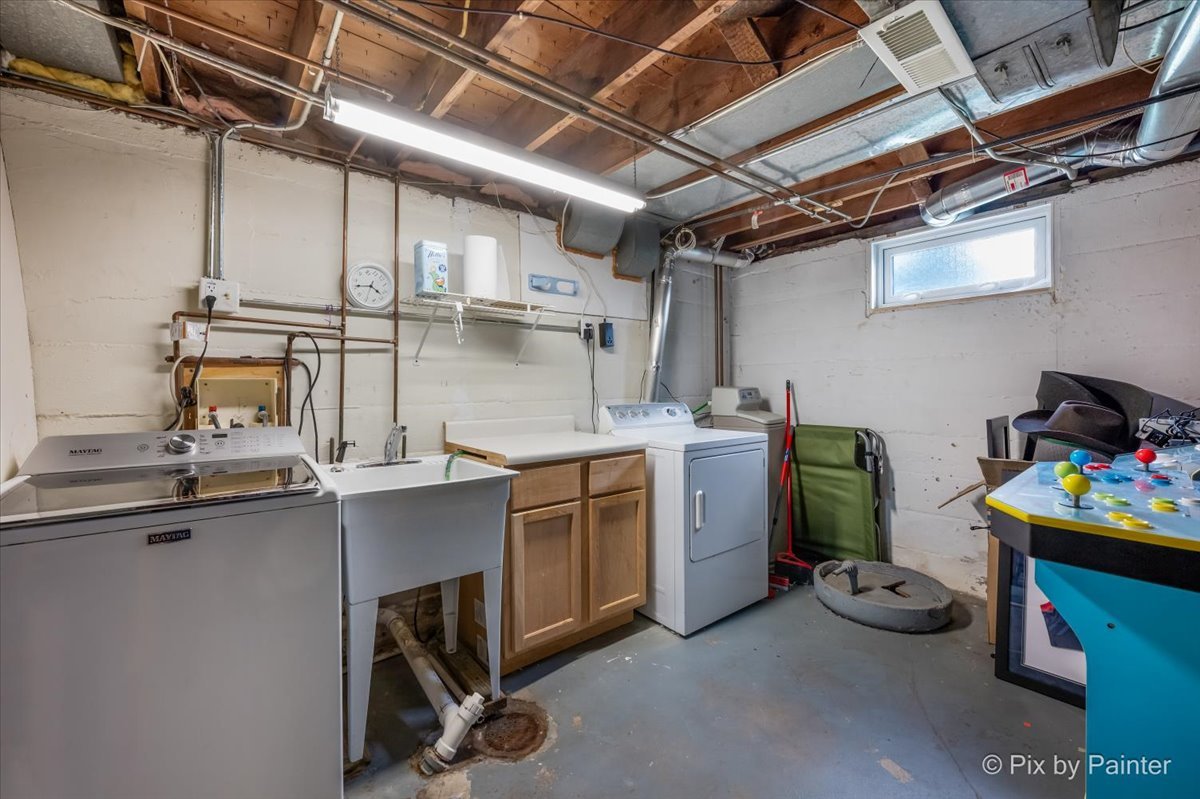 12715147 Property Photo 29