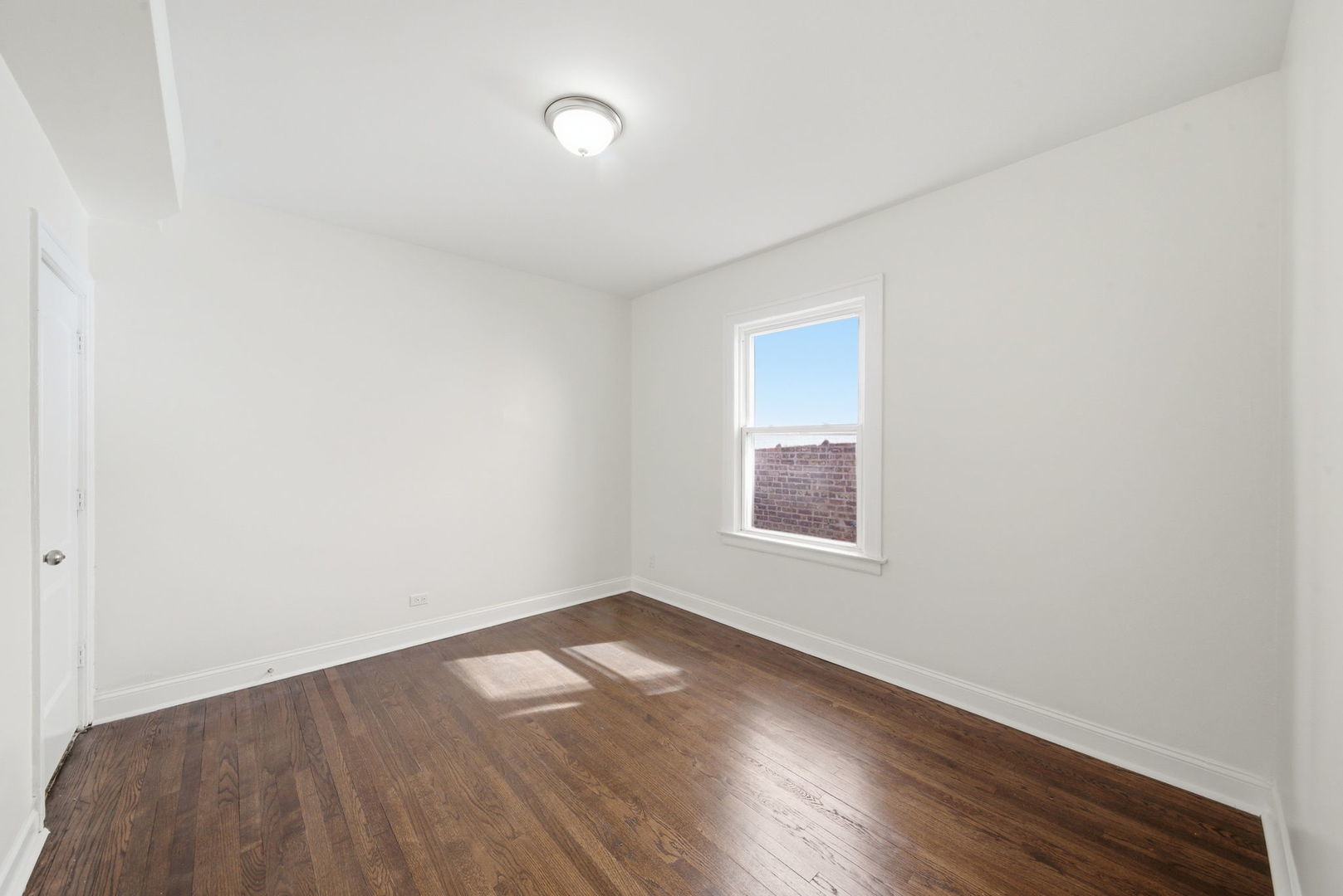 8024 S Vernon Avenue 2 Property Photo 10