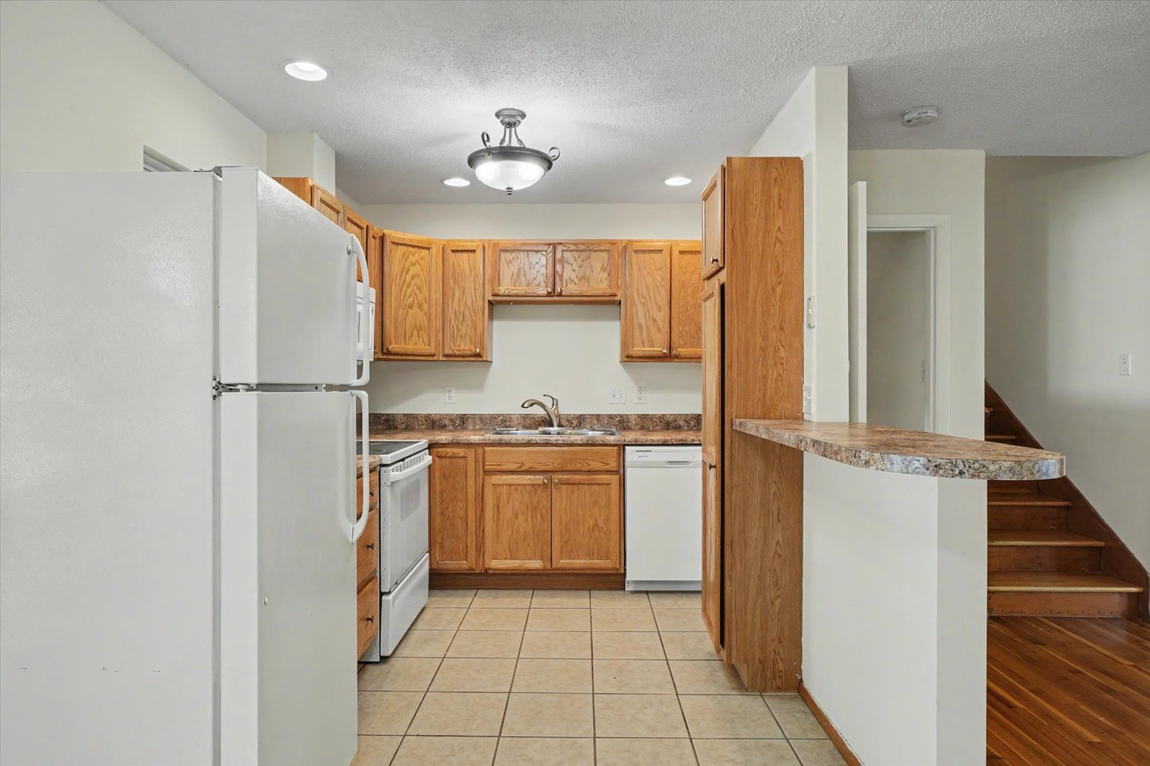 1817 Larch Place Property Photo 14
