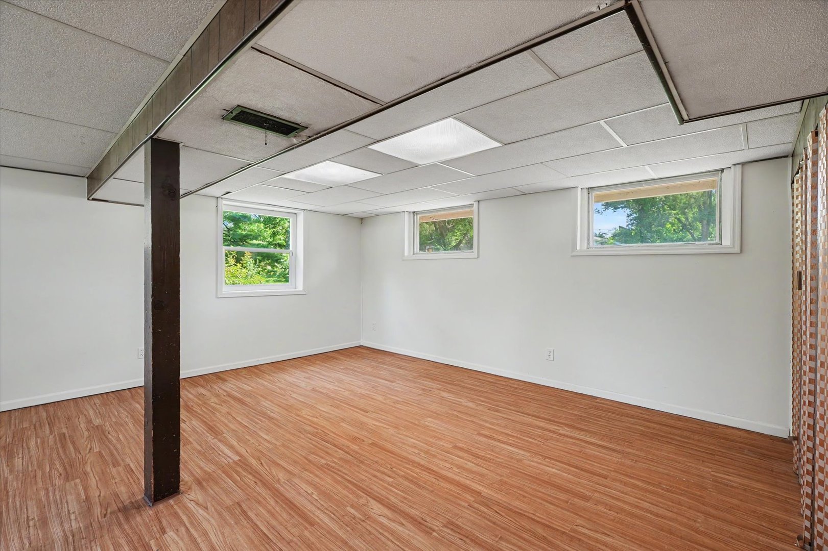 1817 Larch Place Property Photo 27