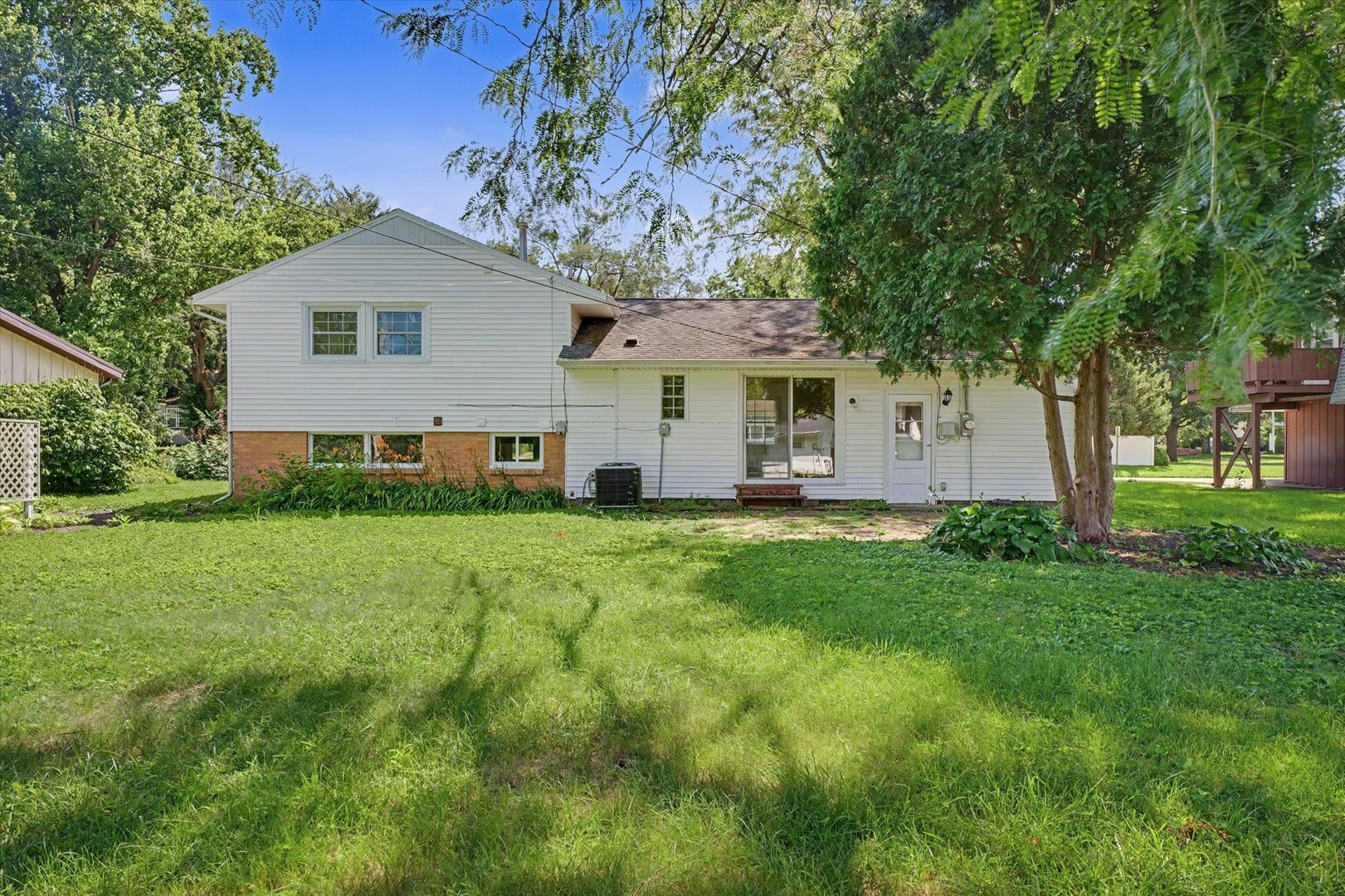 1817 Larch Place Property Photo 34