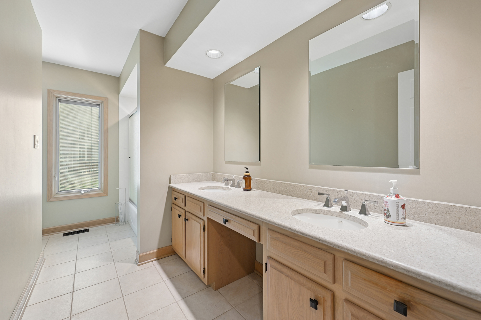 16762 S Deer Path Drive Property Photo 32