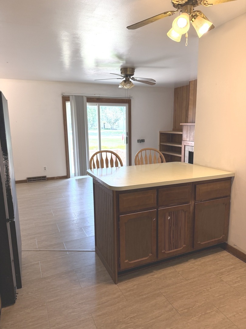710 Carolyn Street Property Photo 5