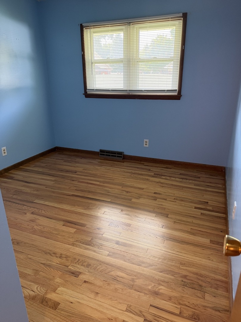 710 Carolyn Street Property Photo 15