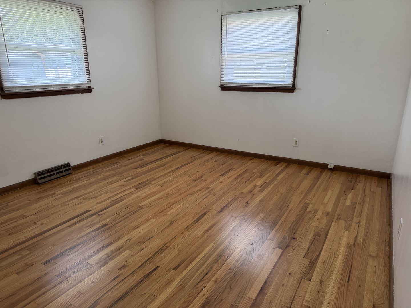 710 Carolyn Street Property Photo 19