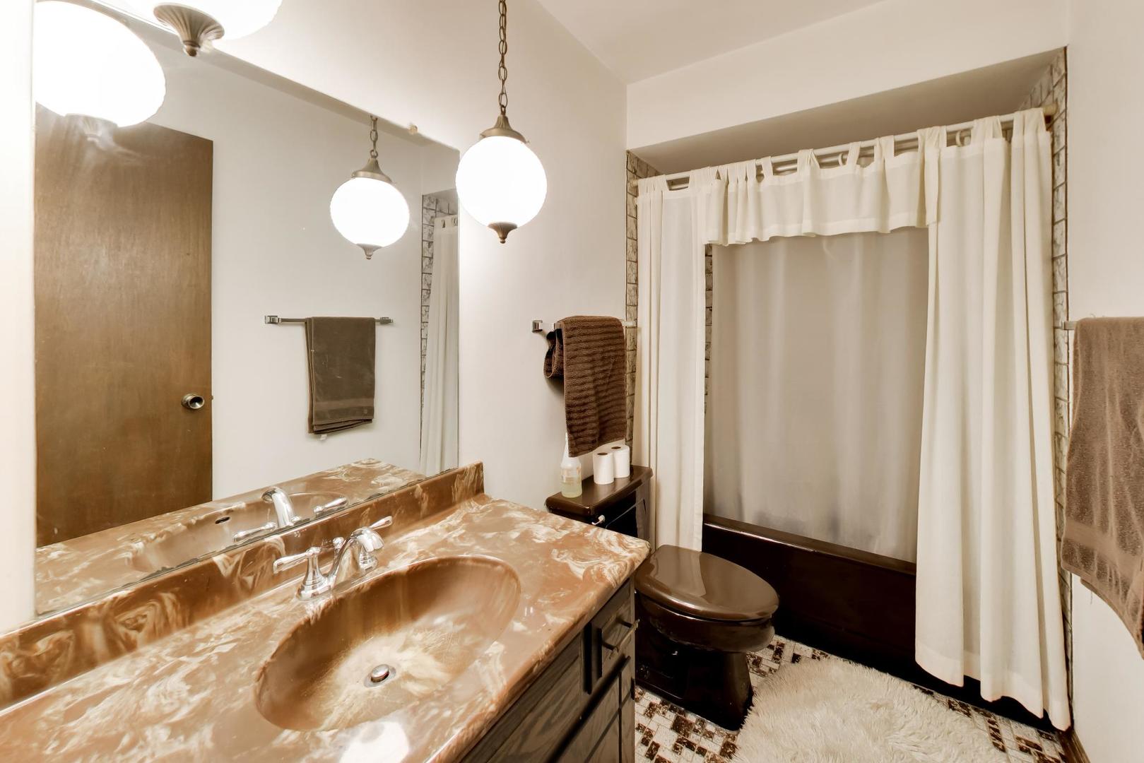22160 Scott Drive Property Photo 16
