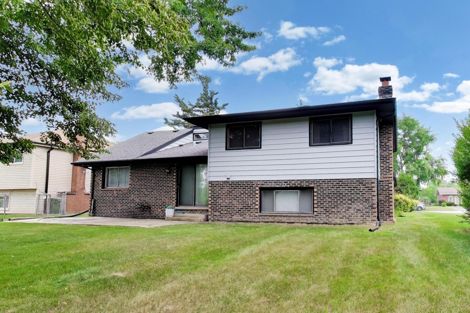 22160 Scott Drive Property Photo 25