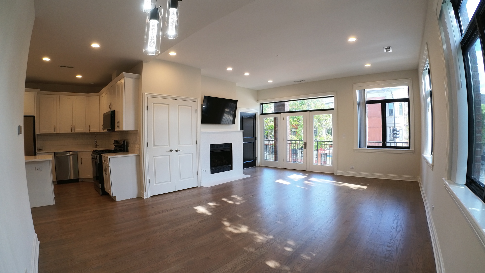 1701 W Chicago Avenue 3 Property Photo 7