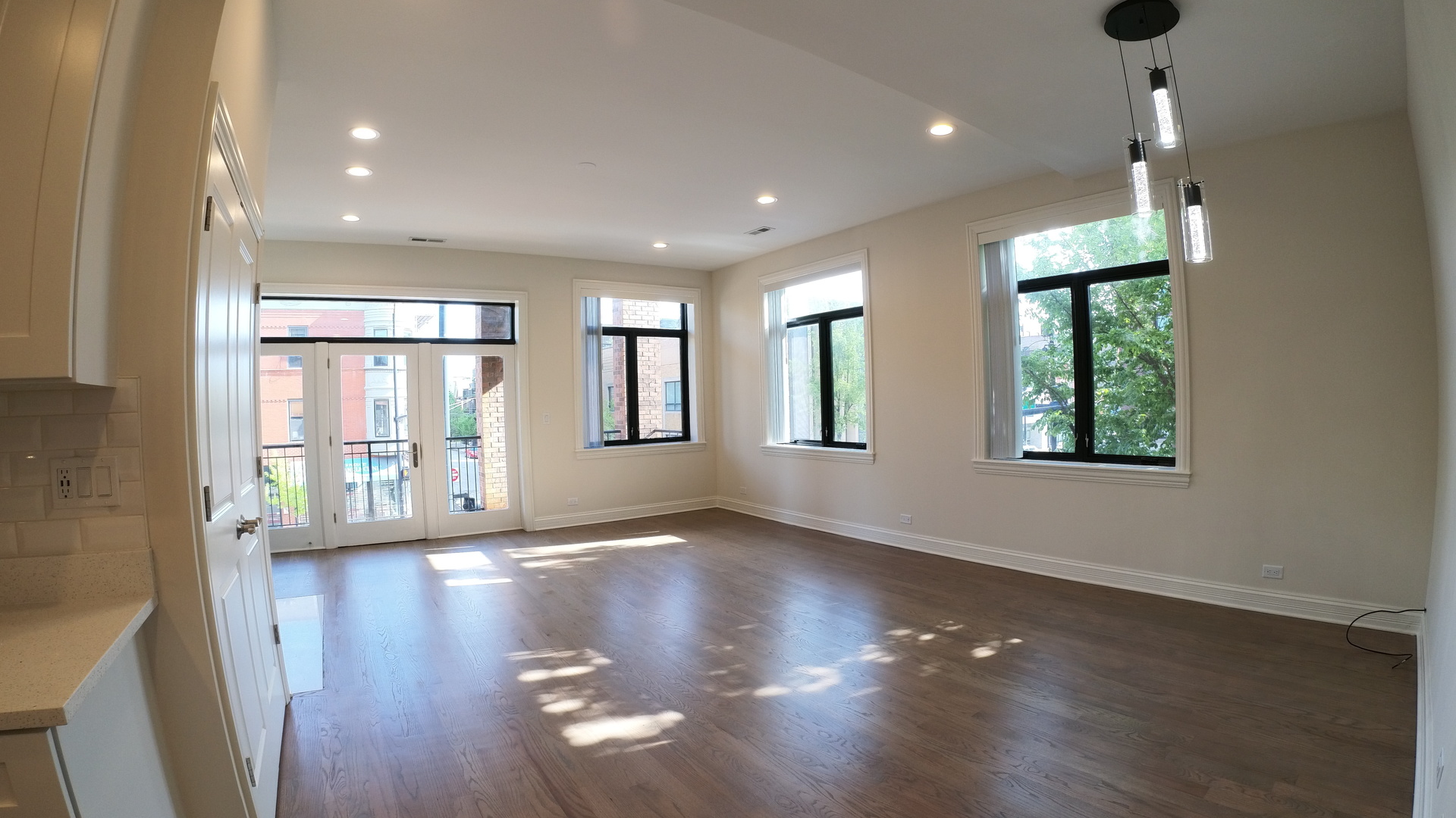 1701 W Chicago Avenue 3 Property Photo 9