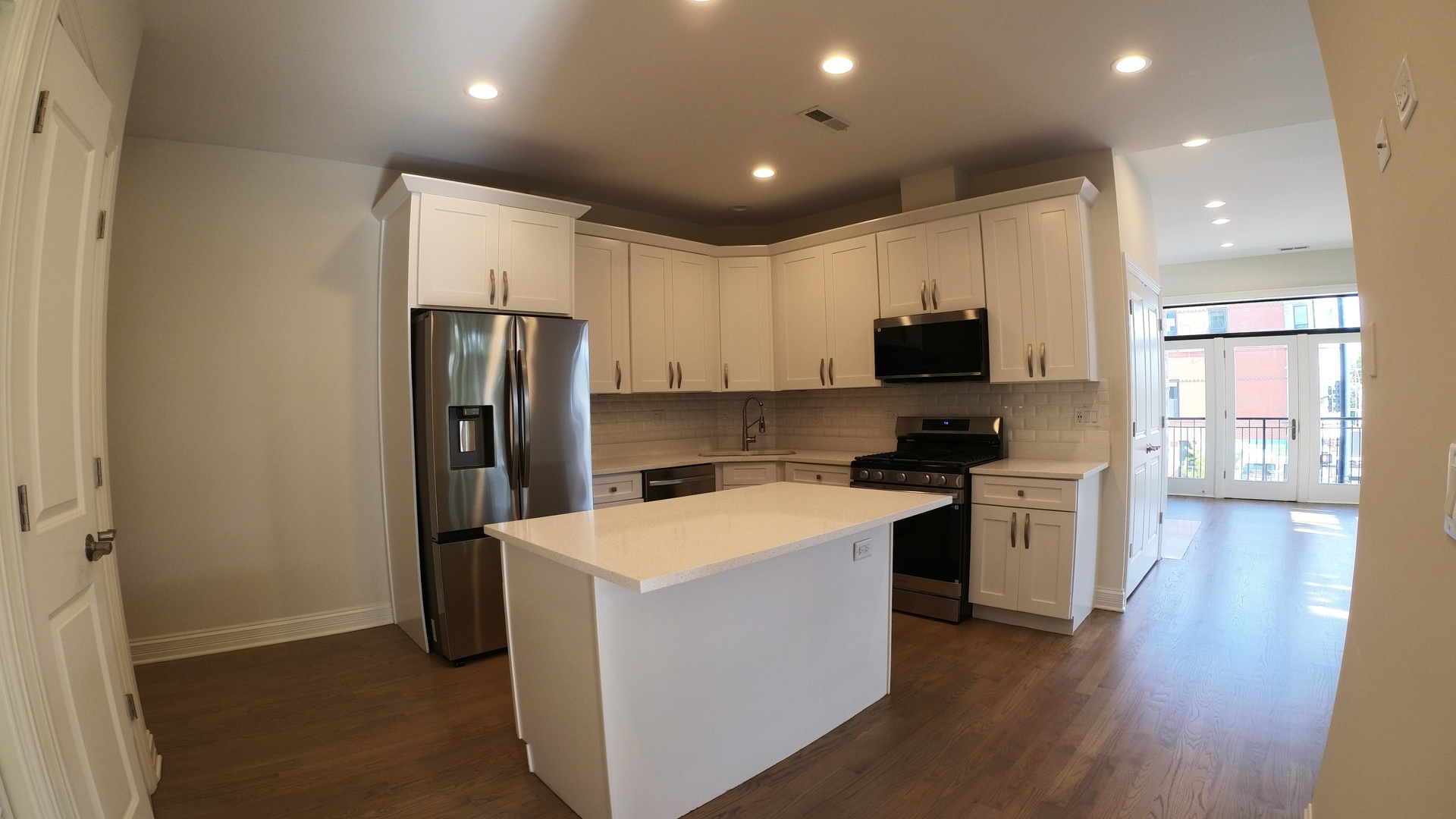 1701 W Chicago Avenue 3 Property Photo 10