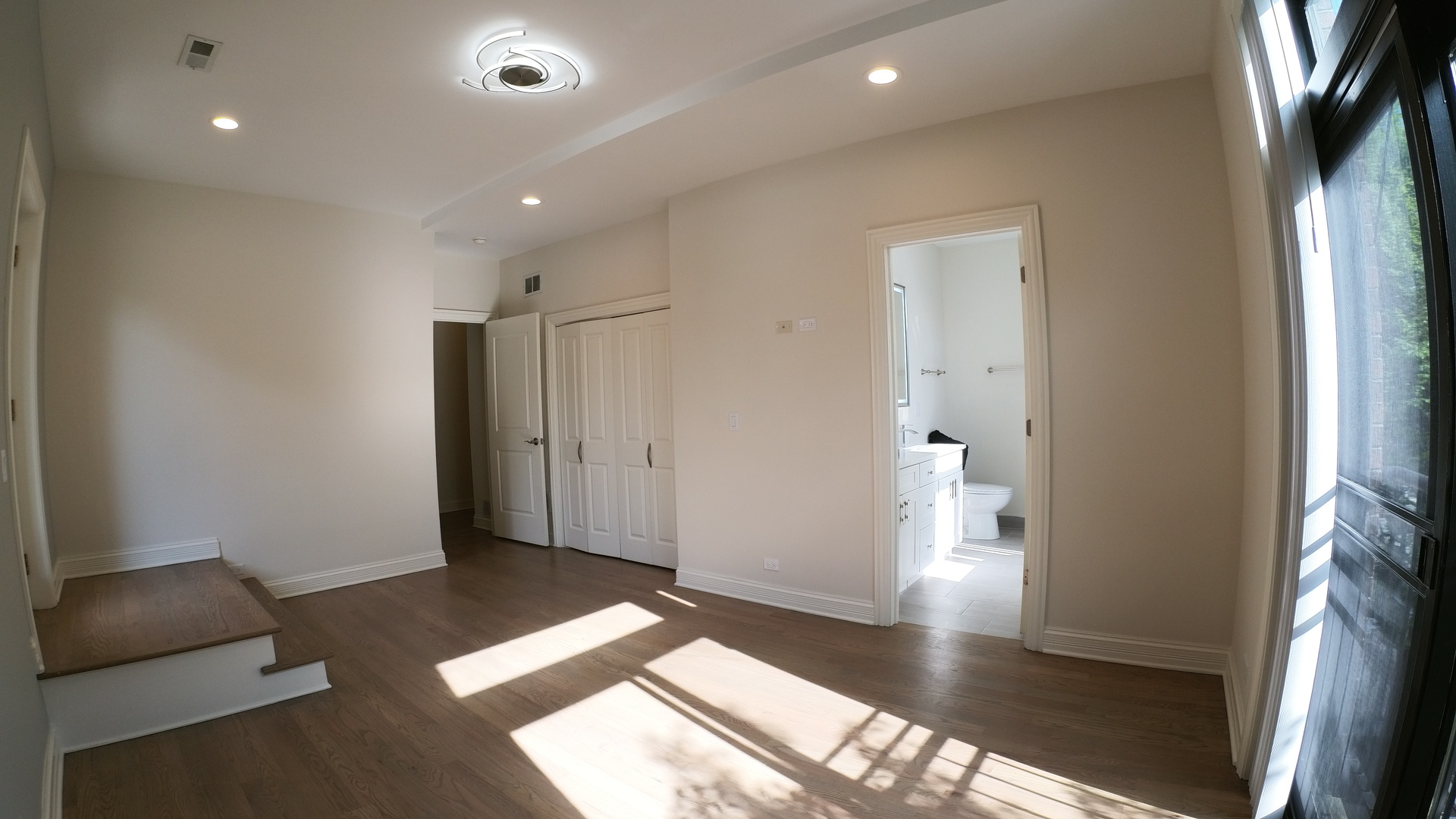 1701 W Chicago Avenue 3 Property Photo 14