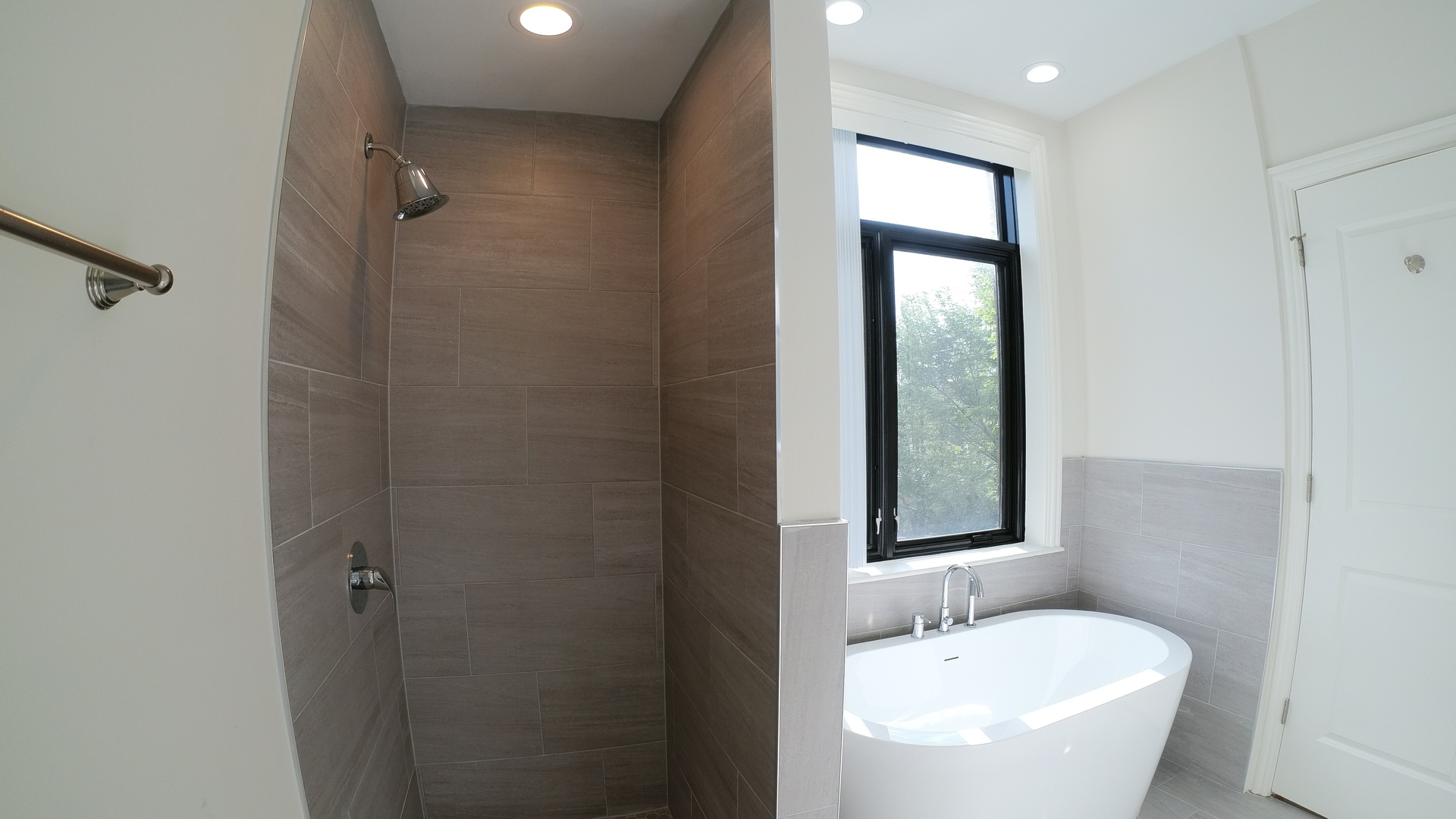 1701 W Chicago Avenue 3 Property Photo 18