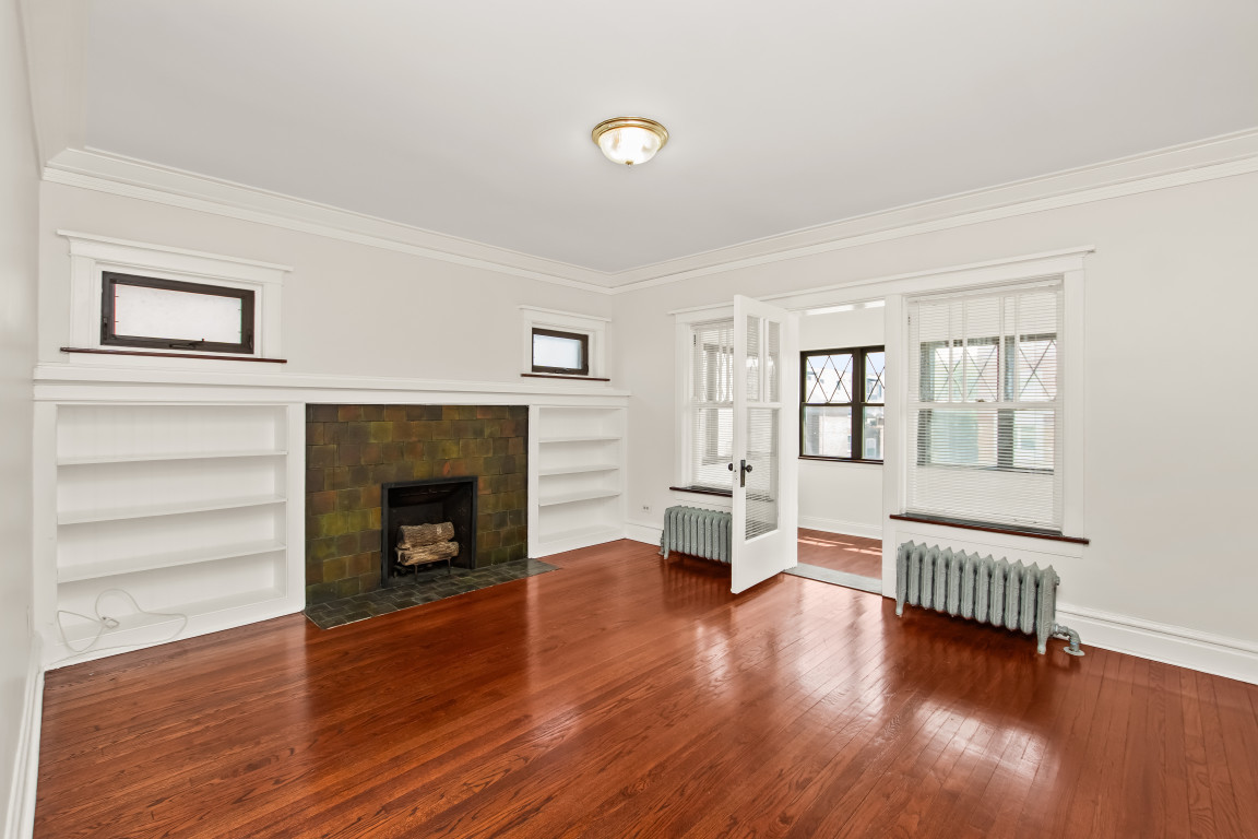 6144 S Indiana Avenue 2f Property Photo 5