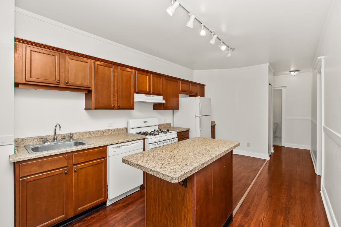 6144 S Indiana Avenue 2f Property Photo 6