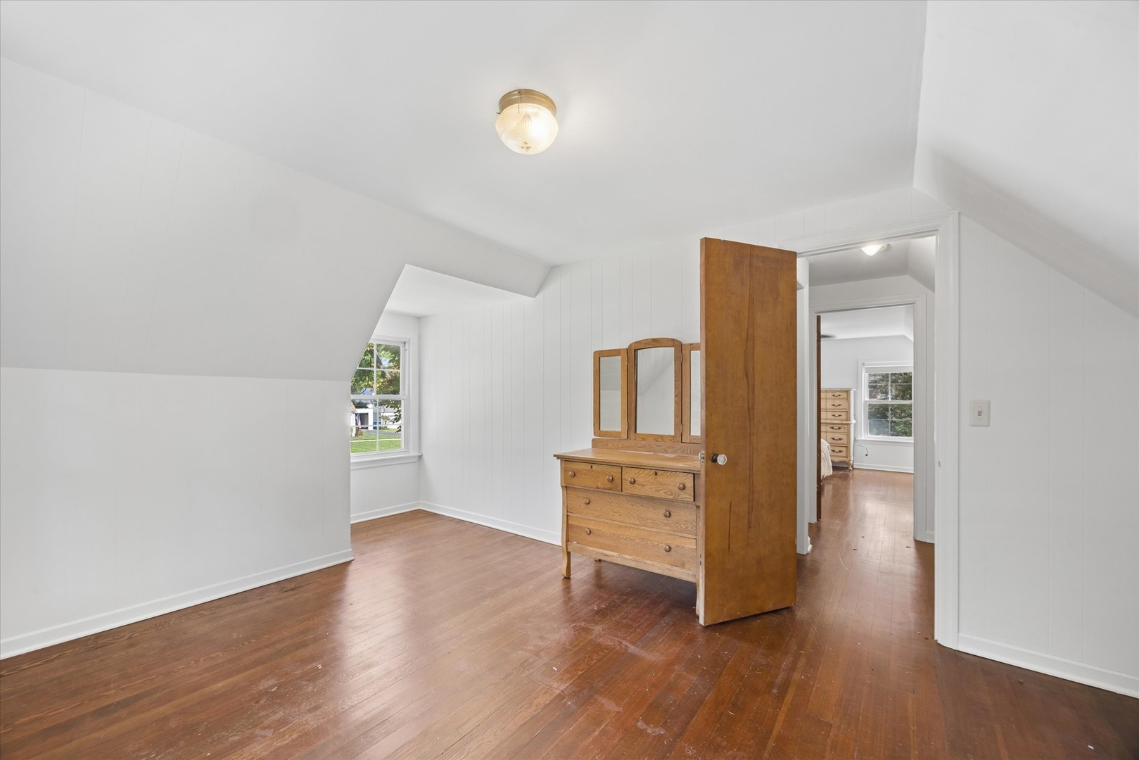 1902 E Indiana Street Property Photo 16