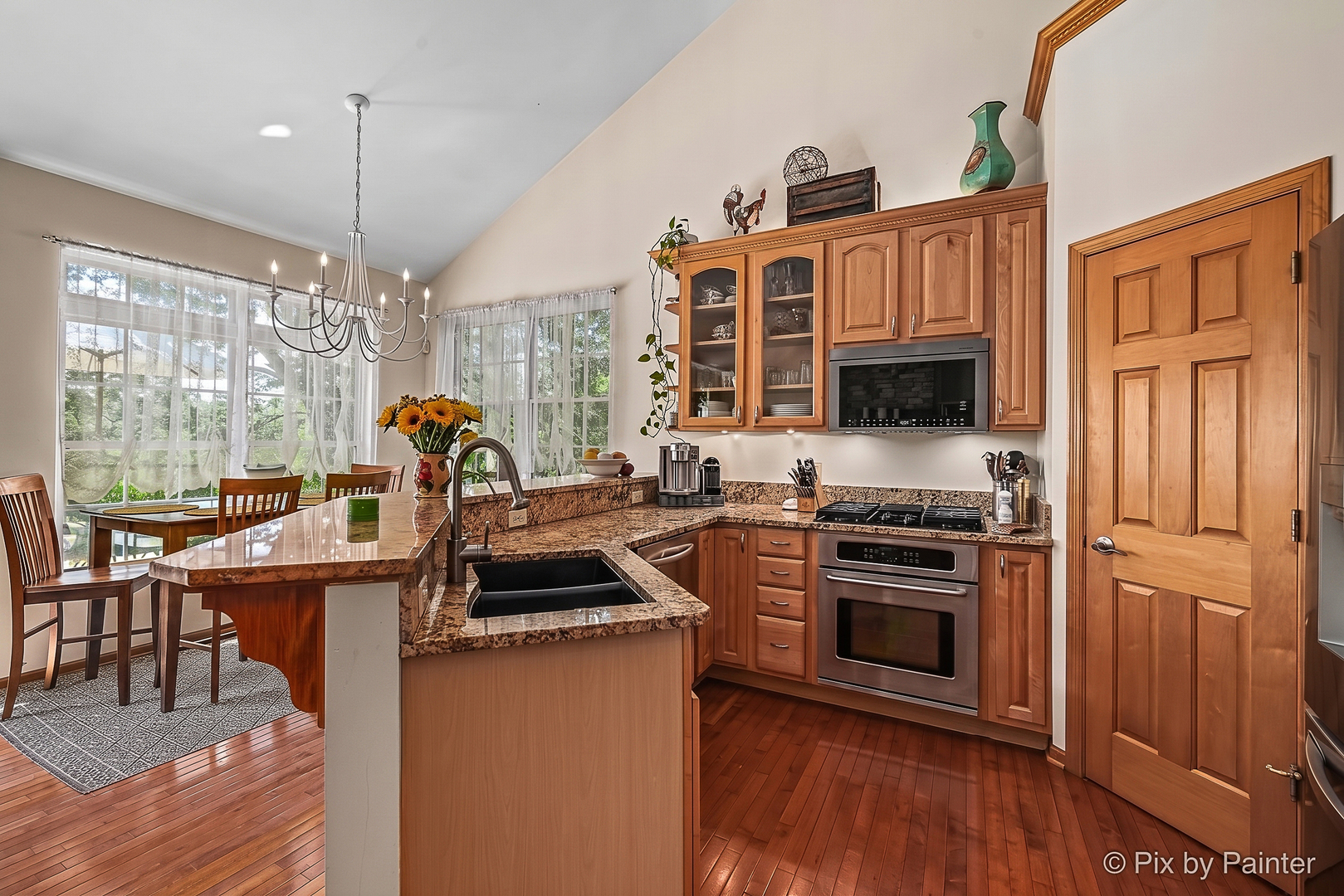 915 Nippersink Road Property Photo 8