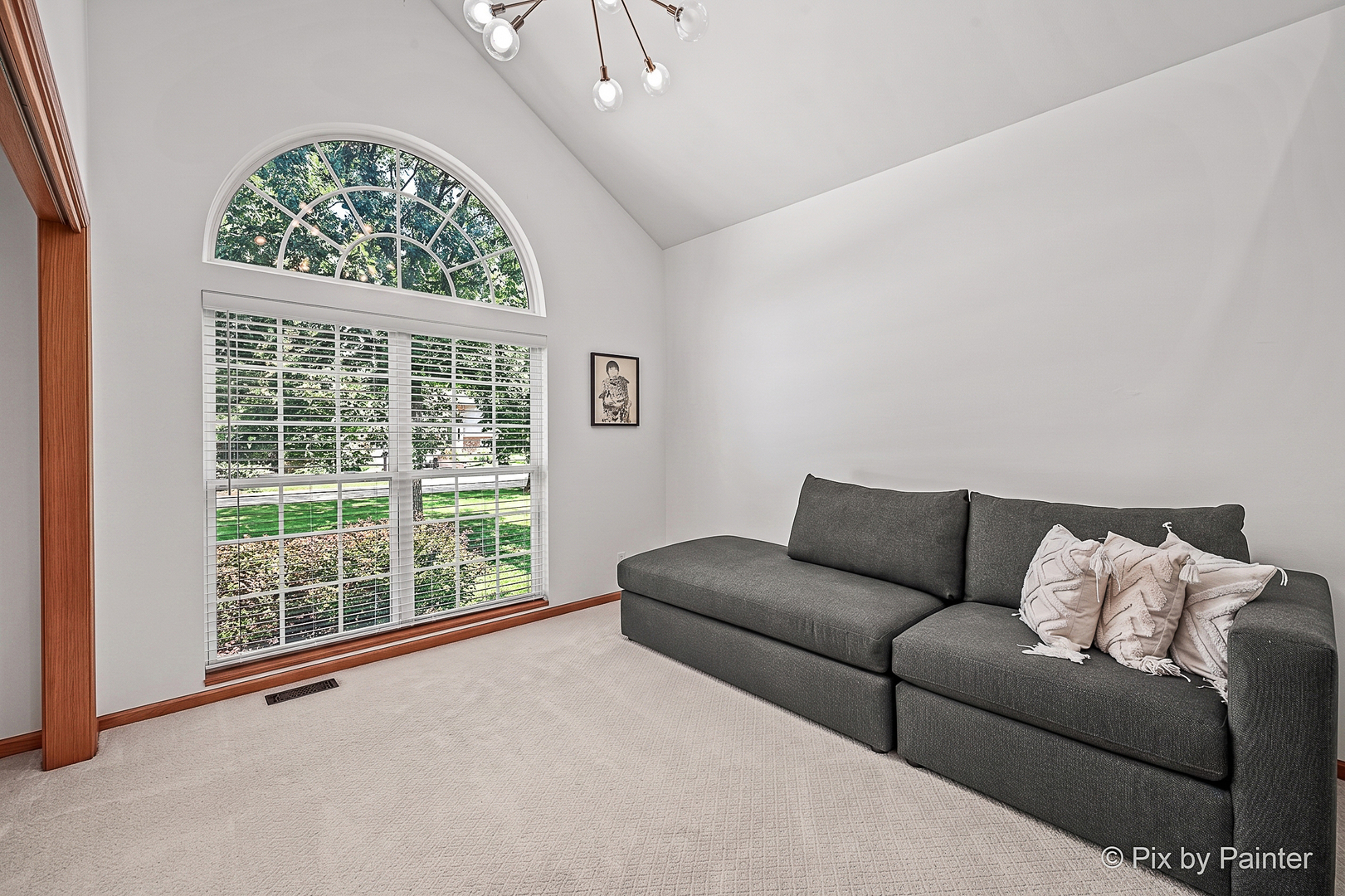 915 Nippersink Road Property Photo 13