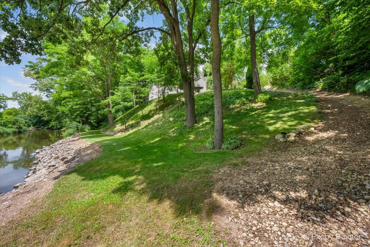 915 Nippersink Road Property Photo 35