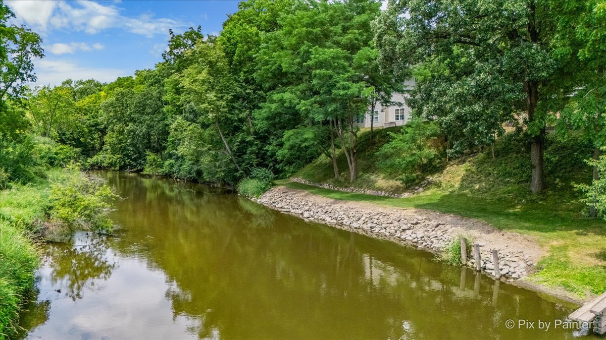 915 Nippersink Road Property Photo 37