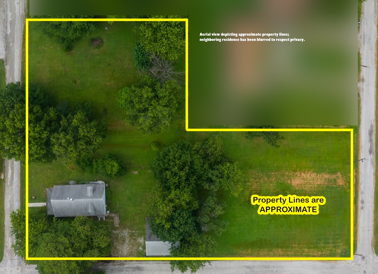 1204 N Dawley Street Property Photo 3