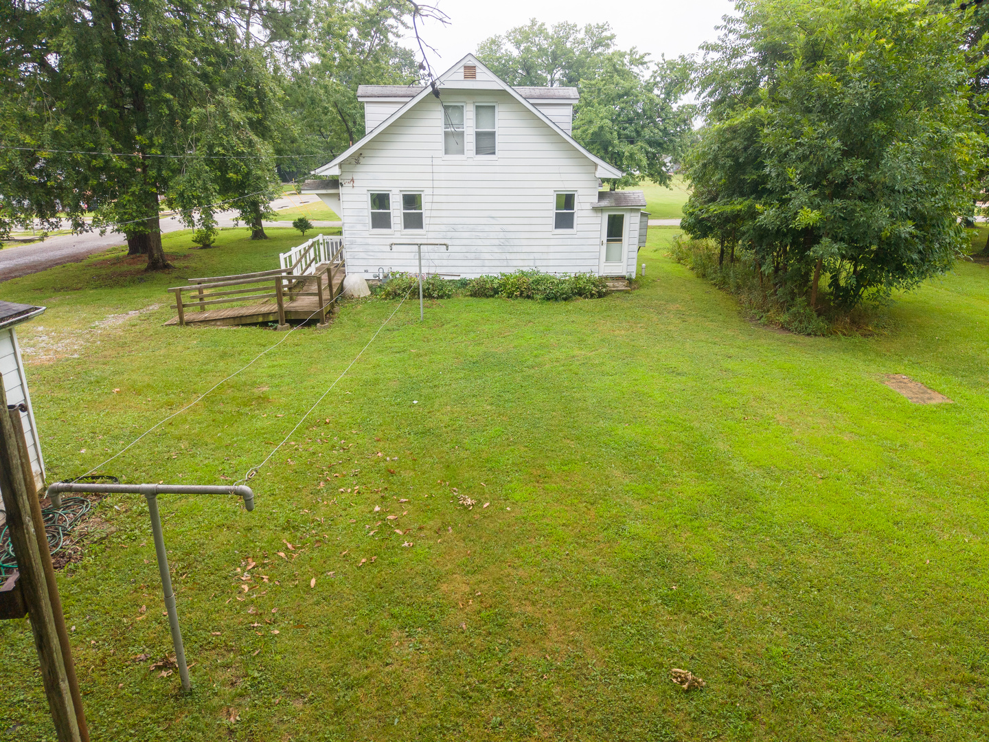 1204 N Dawley Street Property Photo 49