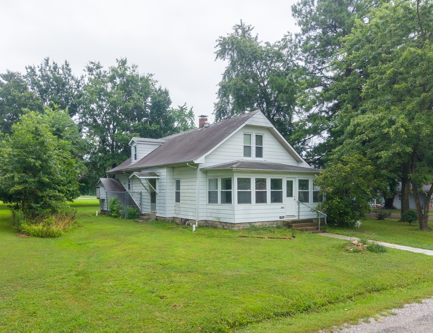 1204 N Dawley Street Property Photo 50