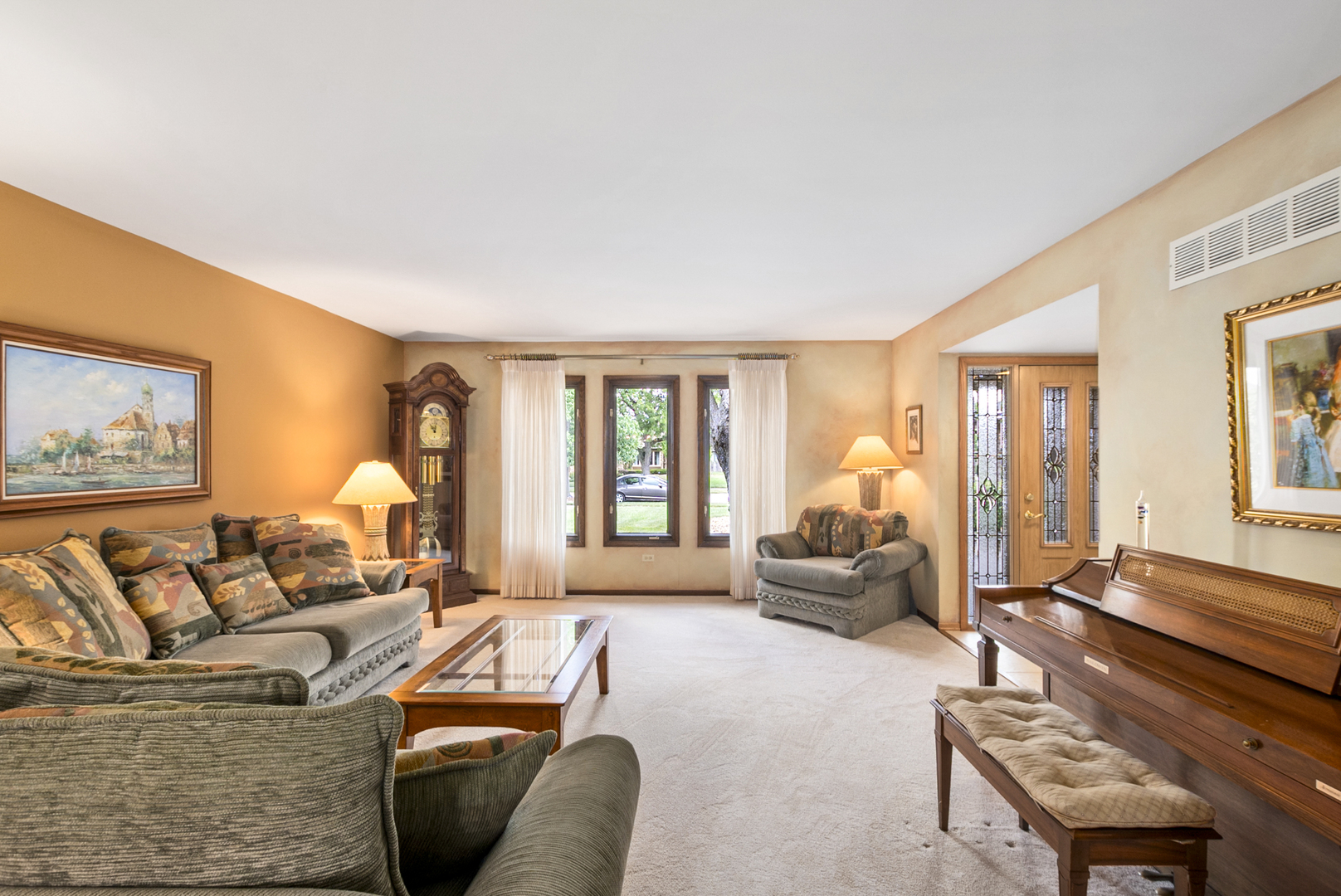 8247 Shipston Street Property Photo 4