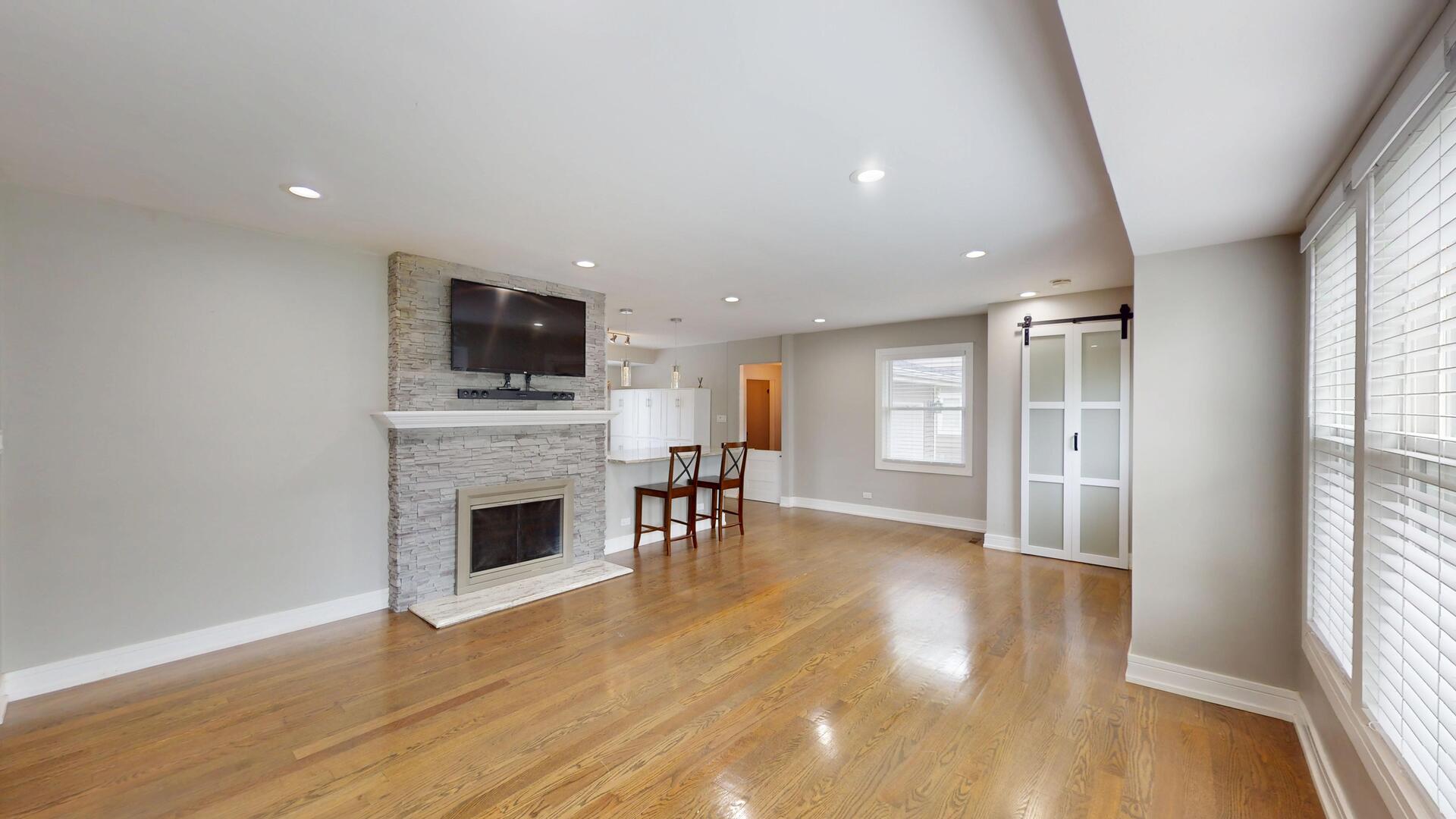 3936 Highland Avenue Property Photo 7