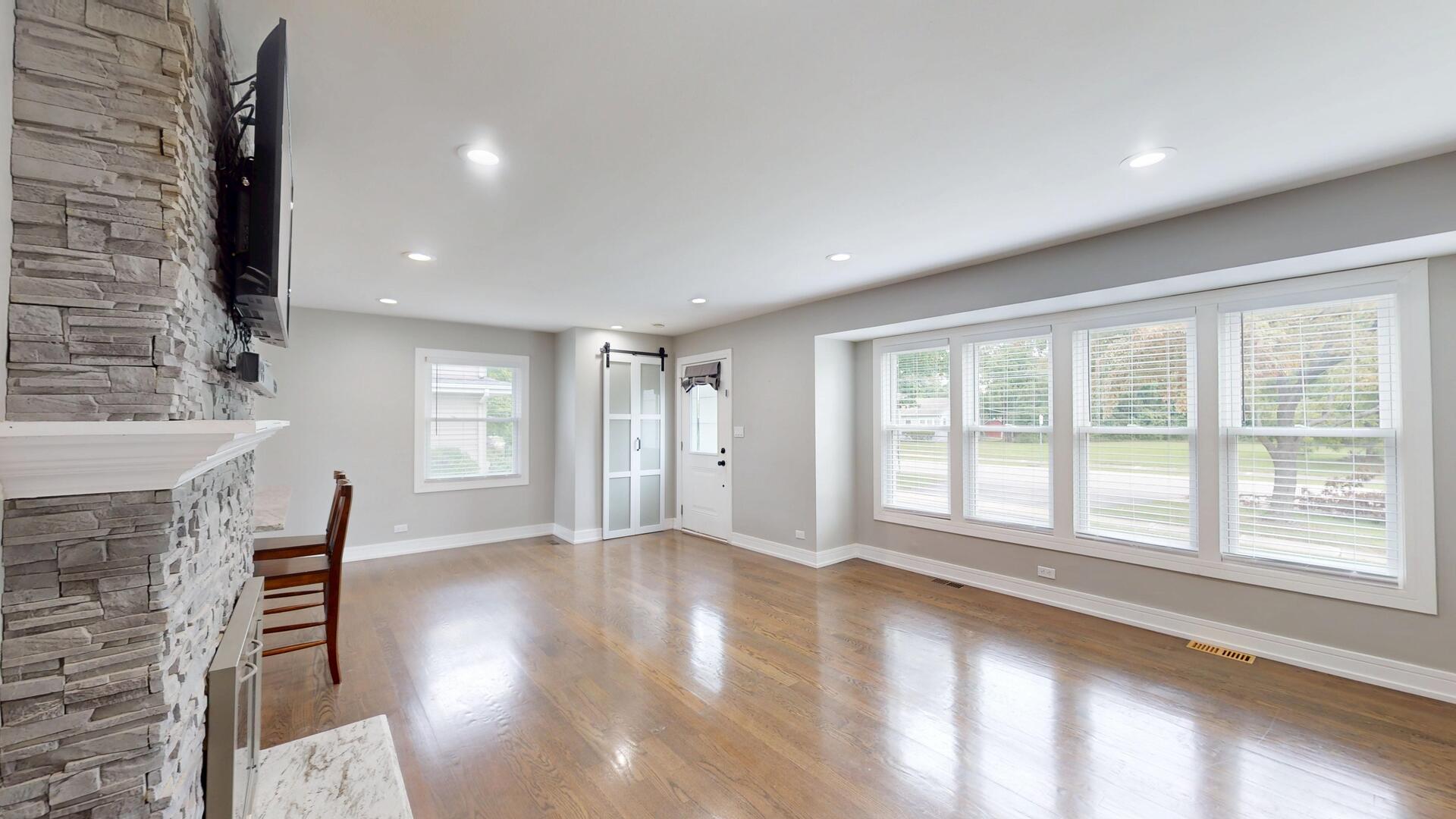 3936 Highland Avenue Property Photo 8