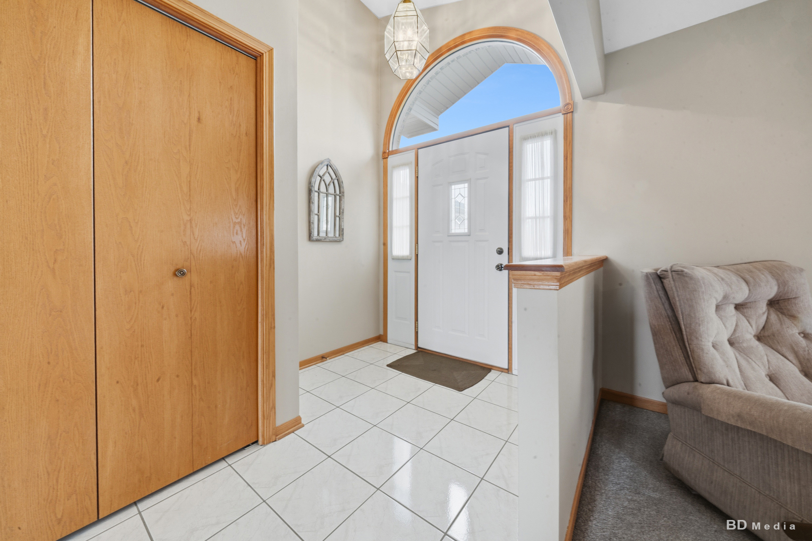 10708 Willow Avenue Property Photo 7