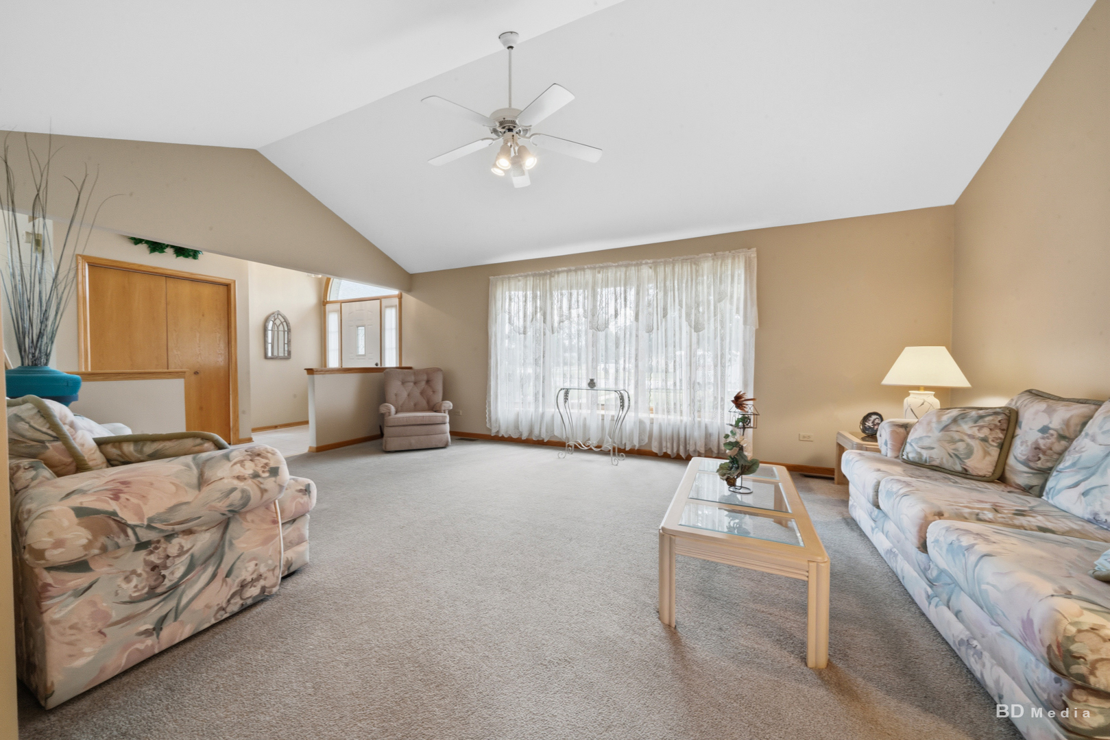 10708 Willow Avenue Property Photo 10