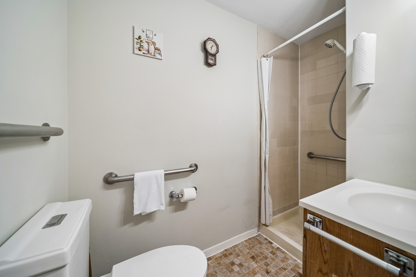 521 James Court A Property Photo 15
