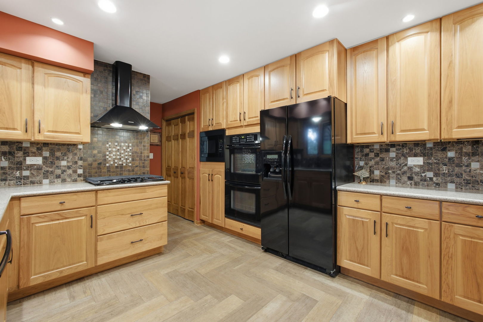 11725 S Black Forest Lane Property Photo 17