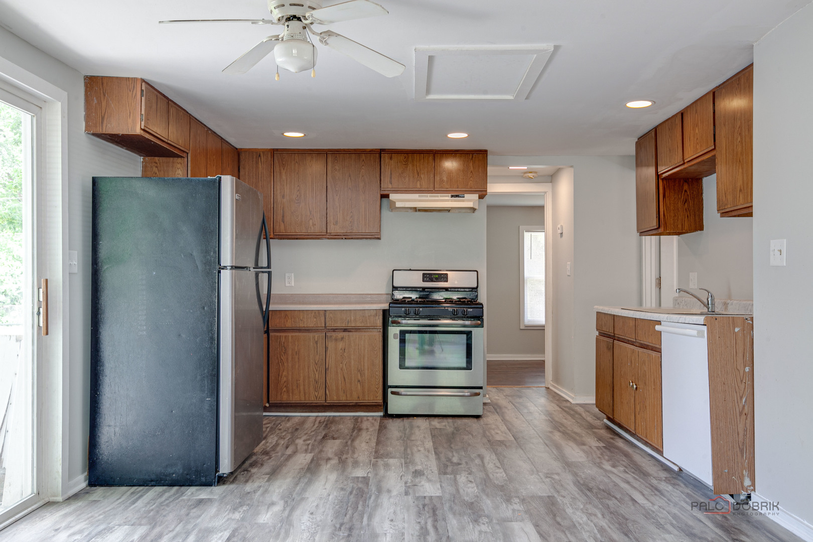 1809 Galilee Avenue Property Photo 4