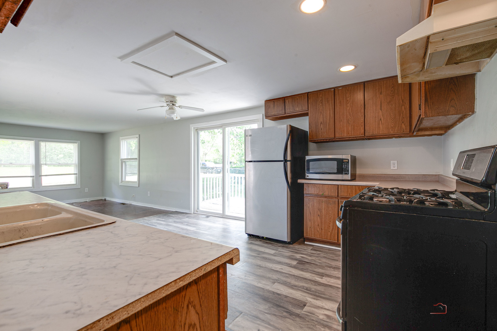 1809 Galilee Avenue Property Photo 6